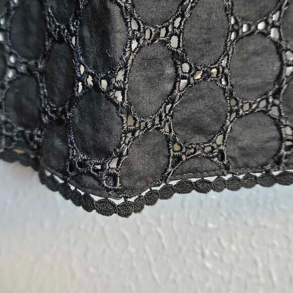 Ann Taylor Black Eyelet Cut Out Lace Skirt size 12 A Line Flare Fully Lined - Picture 11 of 11
